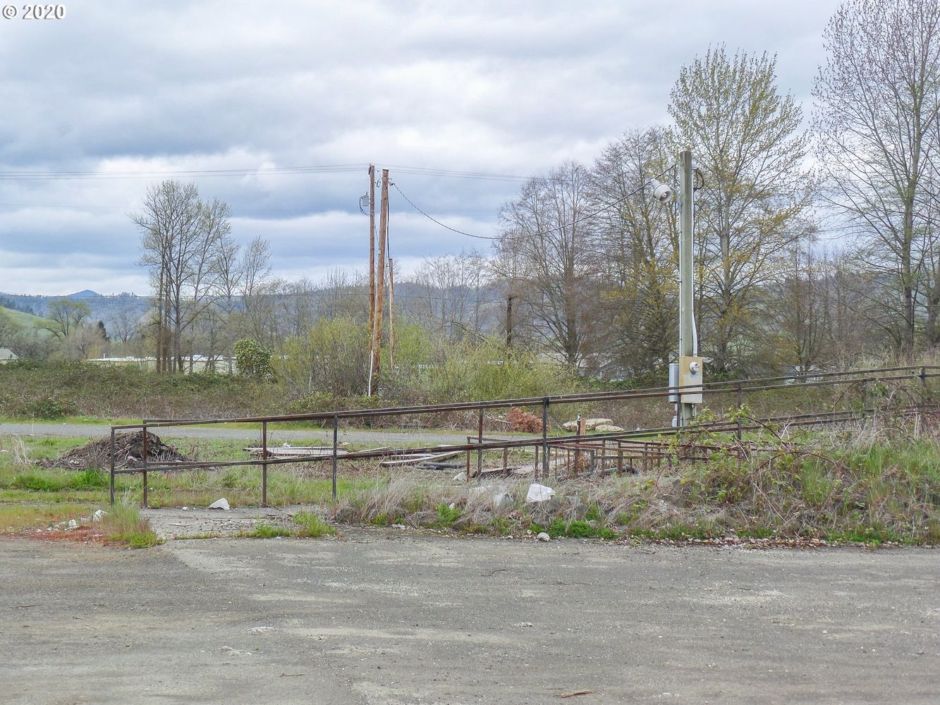 4553 Old Highway 99 S, Roseburg, OR 97471